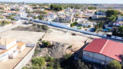 Plot-for-sale-in-La-Marina--14---Canva-