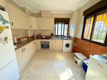 Detached-Villa-for-sale-in-La-Marina--8-