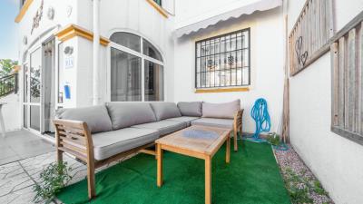 House-for-sale-in-La-Marina--3---Portals-