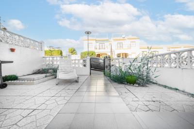 House-for-sale-in-La-Marina--4---Portals-