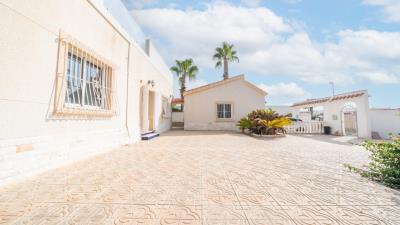 Detached-Villa-for-sale-in-Costa-Blanca--4---Canva-