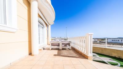 Detached-villa-for-sale-in-La-Marina--6---Canva-