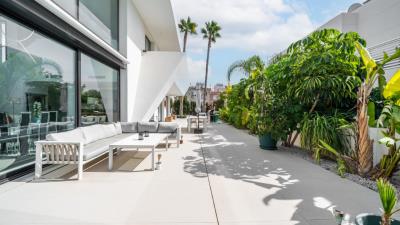 Modern-Villa-for-Sale-in-La-Marina--6---Canva-