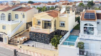 Detached-Villa-for-sale-in-Costa-Blanca--2---Canva-