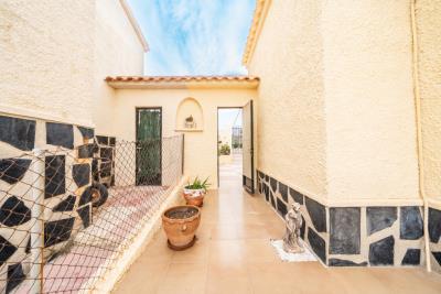 Detached-Villa-for-sale-in-Costa-Blanca--9---Canva-