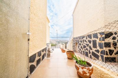 Detached-Villa-for-sale-in-Costa-Blanca--10---Canva-