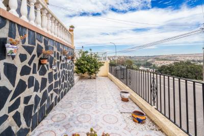 Detached-Villa-for-sale-in-Costa-Blanca--11---Canva-