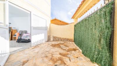 Detached-villa-for-sale-in-La-Marina--7---Portals-