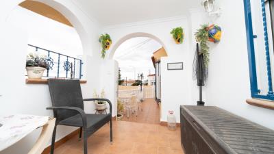 Villa-for-sale-in-La-Marina--6---Canva-