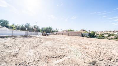 Plot-for-sale-in-La-Marina--19---Canva-