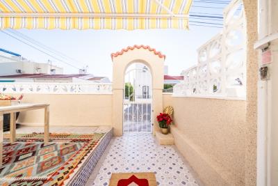 Townhouse-for-sale-in-La-Marina--6---Portals-