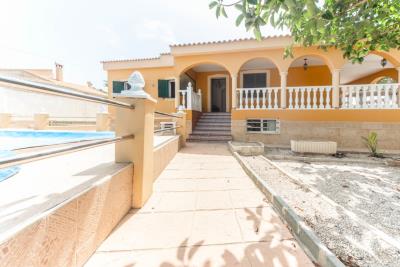 Villa-for-sale-in-Costa-Blanca--35---Portals-