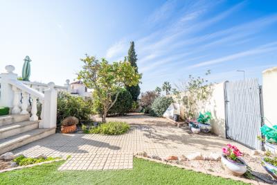 Detached-Villa-for-sale-in-La-Marina--9---Portals-