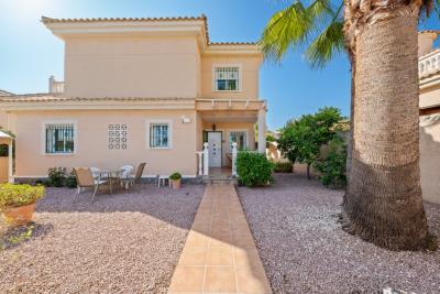 Detached-Villa-for-sale-in-La-Marina--8---Canva-