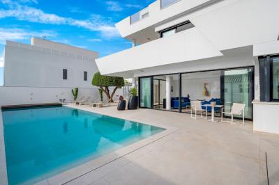 Luxury-Villa-for-sale-in-Costa-Blanca--3---Portals-