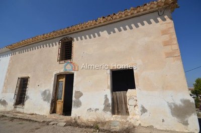 1 - Arboleas, Country House