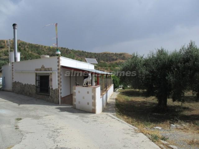 Image No.1-Maison de campagne de 1 chambre à vendre à Almeria