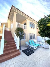 82486-villa-for-sale-in-villamartin-orihuela-