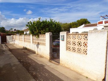 14888-for-sale-in-san-miguel-de-salinas-23879