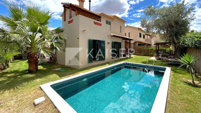 Image No.1-2 Bed Villa for sale