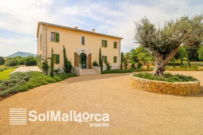 1 - Pollenca, Property