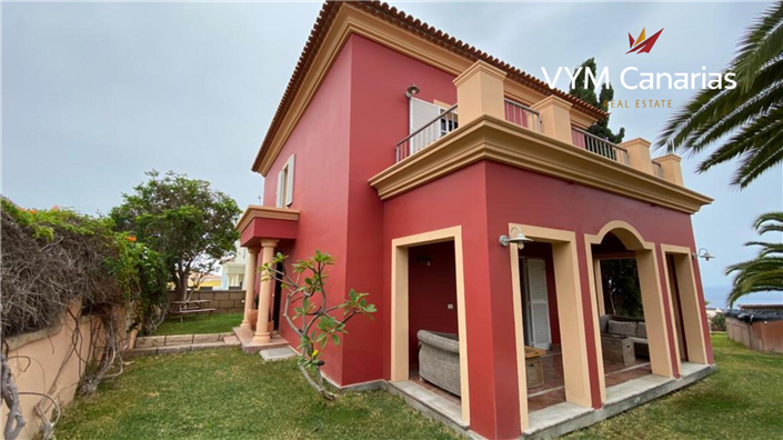 Image No.1-4 Bed Villa for sale