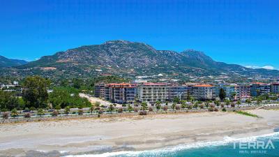 2399-spacious-living-areas-from-seafront-apartments-in-kestel-alanya-641ec568a5be5