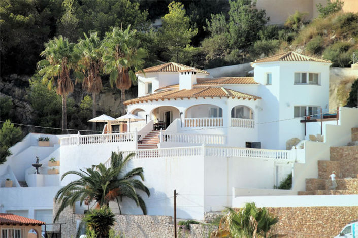 Image No.1-4 Bed Villa for sale