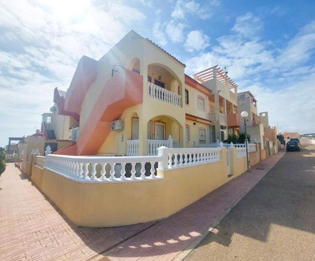 Image No.1-2 Bed Villa for sale