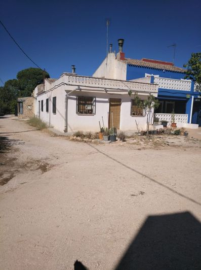 Image No.1-Maison de village de 3 chambres à vendre à Yecla