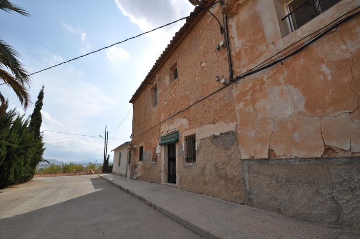 Image No.1-Maison de campagne de 4 chambres à vendre à Pinoso