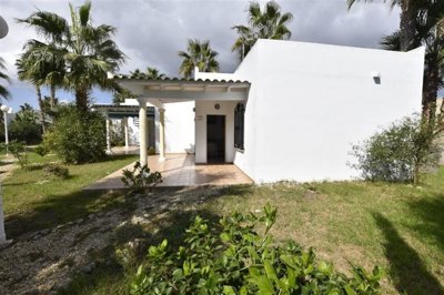 28043-villa-for-sale-in-san-juan-de-los-terre