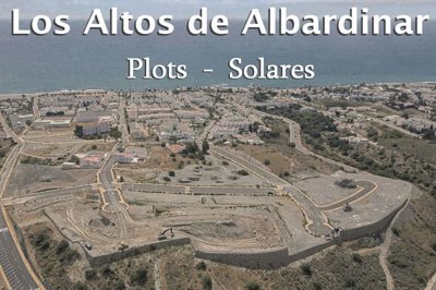 1 - Mojacar, Plot