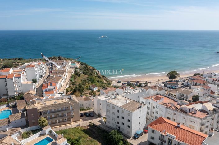 Image No.1-Appartement de 2 chambres à vendre à Vila do Bispo