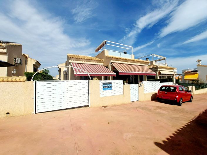 Image No.1-2 Bed Villa for sale