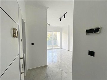 1-Bed Avsallar Apartment-Entrance