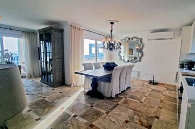 Meticulous Sea View Yalikavak Villa For Sale – Vast open-plan living space