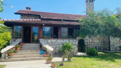 A Rural Dalyan Bungalow For Sale - Stunning property set on a vast 14000m2 of land