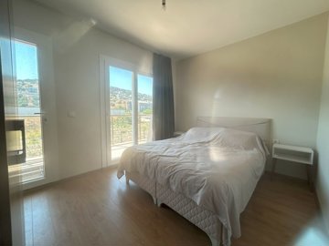 A Modern, Spacious Apartment For Sale On a Small Complex - Double bedroom with ensuite and balcony