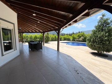 A Serene Private Dalyan Villa For Sale With Large Pool - Enormous terrace to the private pool