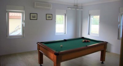A Serene Private Dalyan Villa For Sale With Large Pool - Games room with pool table
