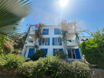 An Outstanding Bodrum Property For Sale - A beautiful reverse duplex apartment