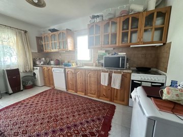 A Traditional Country House For Sale In Turkey - Large fully equipped kitchen