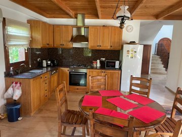 A Traditional Dalyan Property For Sale In Turkey - Traditional kitchen with dining area
