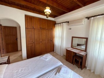 A Traditional Dalyan Property For Sale In Turkey - Large double bedroom with storage