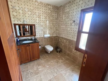 A Traditional Dalyan Property For Sale In Turkey - Very large bathroom