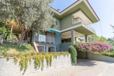 A picturesque Garden Duplex Apartment in Fethiye For Sale - Main view to the duplex apartment