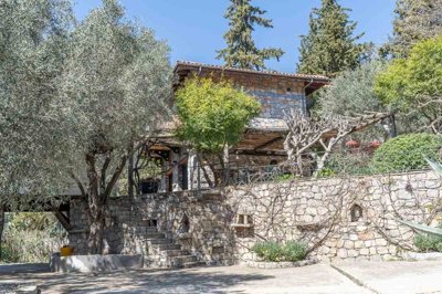 A Tranquil Secluded Property in Gocek - A beautiful stone house in a vast plot