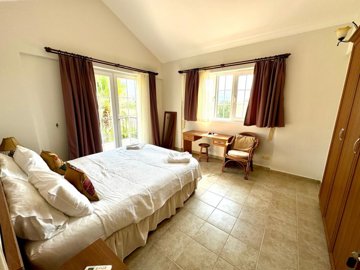 Grand Nature-View Villa For Sale In Fethiye  – A very spacious bedroom