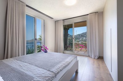 Exceptional Sea View Yalikavak Villa For Sale – Sea views from the bedroom